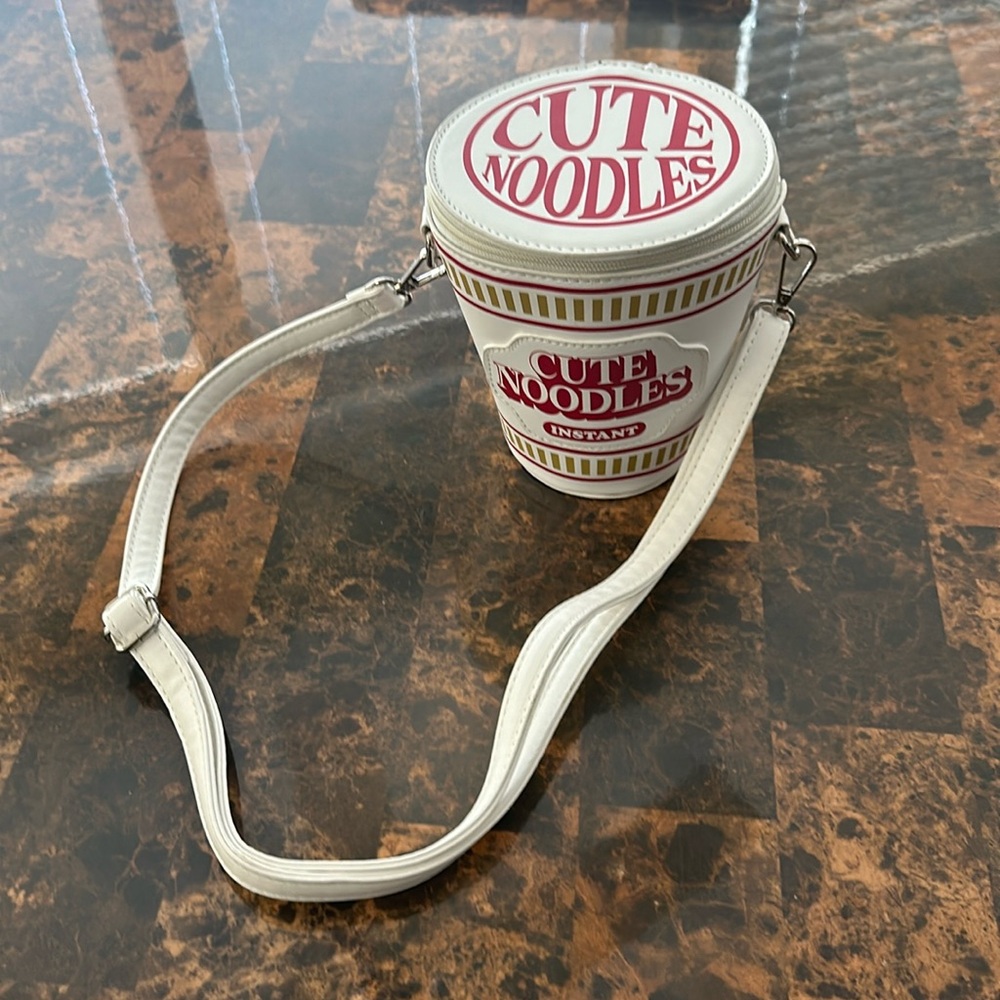 NEW Cute Noodles Bag